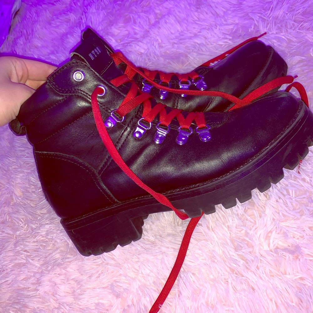 Black Boots